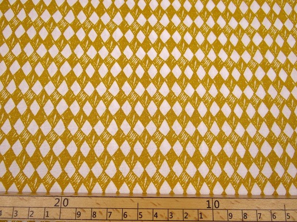 Ve-07669-203-senf-ecru-BW-bedr-Raute-2