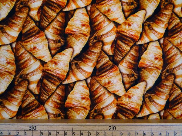 Ve9171-001-Croissant-2