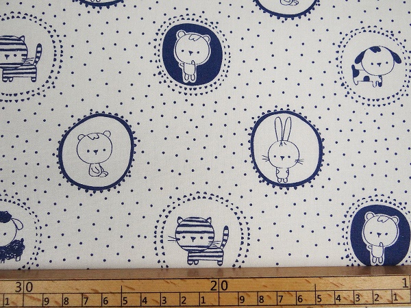 ve-08228-018-weiss-blau-Tierbabys-Punkte-2
