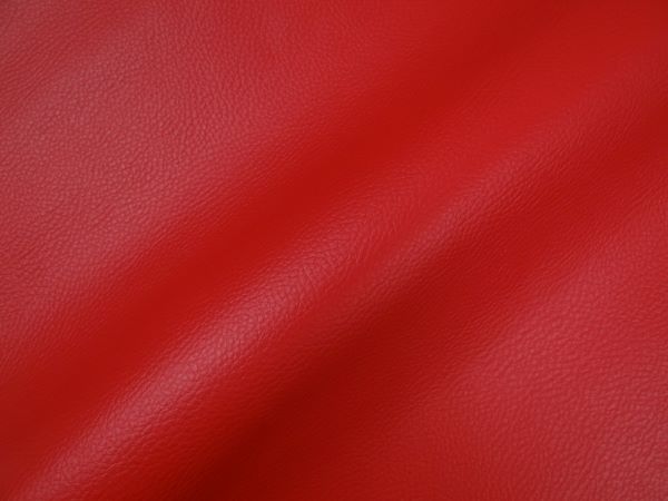 saf-karia-rot-227 Abschnitt Kunstleder rot
