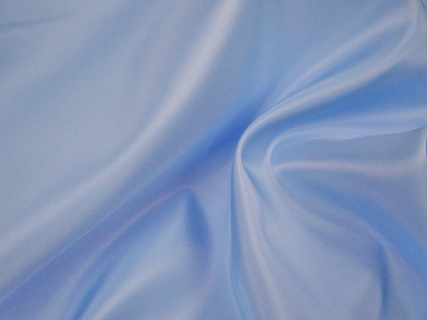 680-hellblau Futterstoff 100 % Polyester hellblau