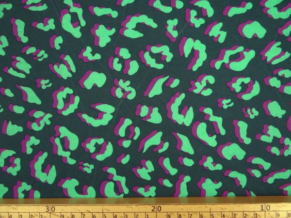 Abschnitt beschichtete Baumwolle, animal print, d`grün/lila