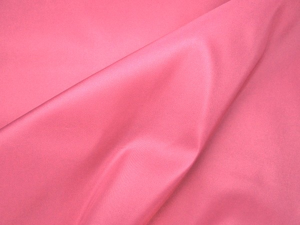Futterstoff 100 % Viskose rosa