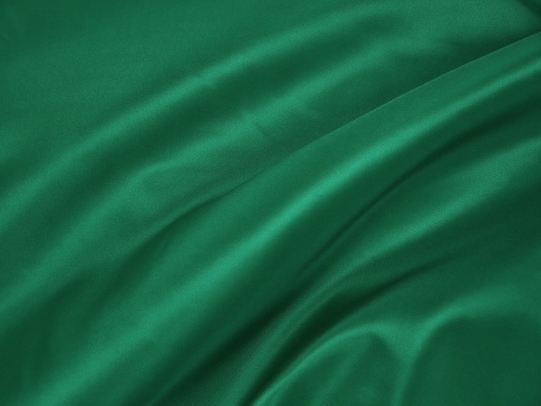 646-gruen Futterstoff 100 % Polyester mittelgrün